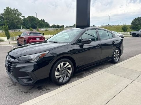 Used 2024 Subaru Legacy Limited AWD/4WD image 8