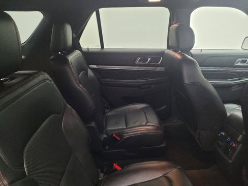 Used 2017 Ford Explorer Sport w/ Equipment Group 401A AWD/4WD image 19