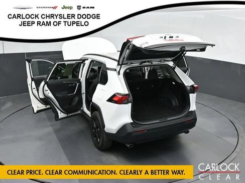 Used 2024 Toyota RAV4 XLE FWD image 56