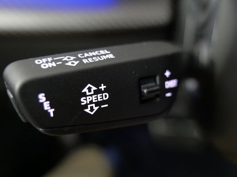 Used 2022 Audi RS Q8 image 51