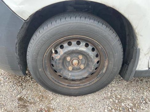 Used 2010 Nissan Versa 1.8 S w/ PWR Plus Pkg image 12