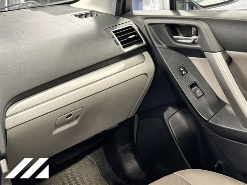 Used 2016 Subaru Forester 2.5i Limited w/ Popular Package #2 image 25