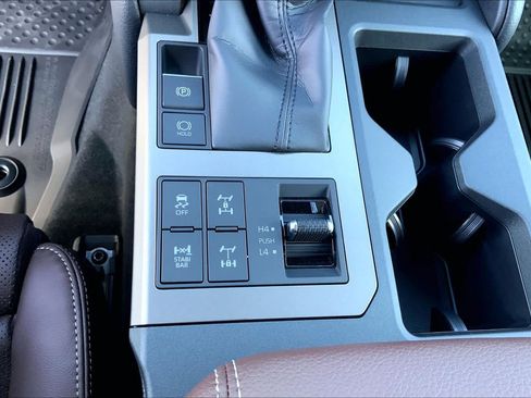 New 2027 Toyota Land Cruiser w/ Premium Package AWD/4WD image 18