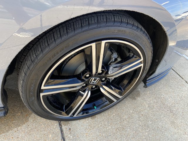 Used 2023 Honda Accord Sport image 32