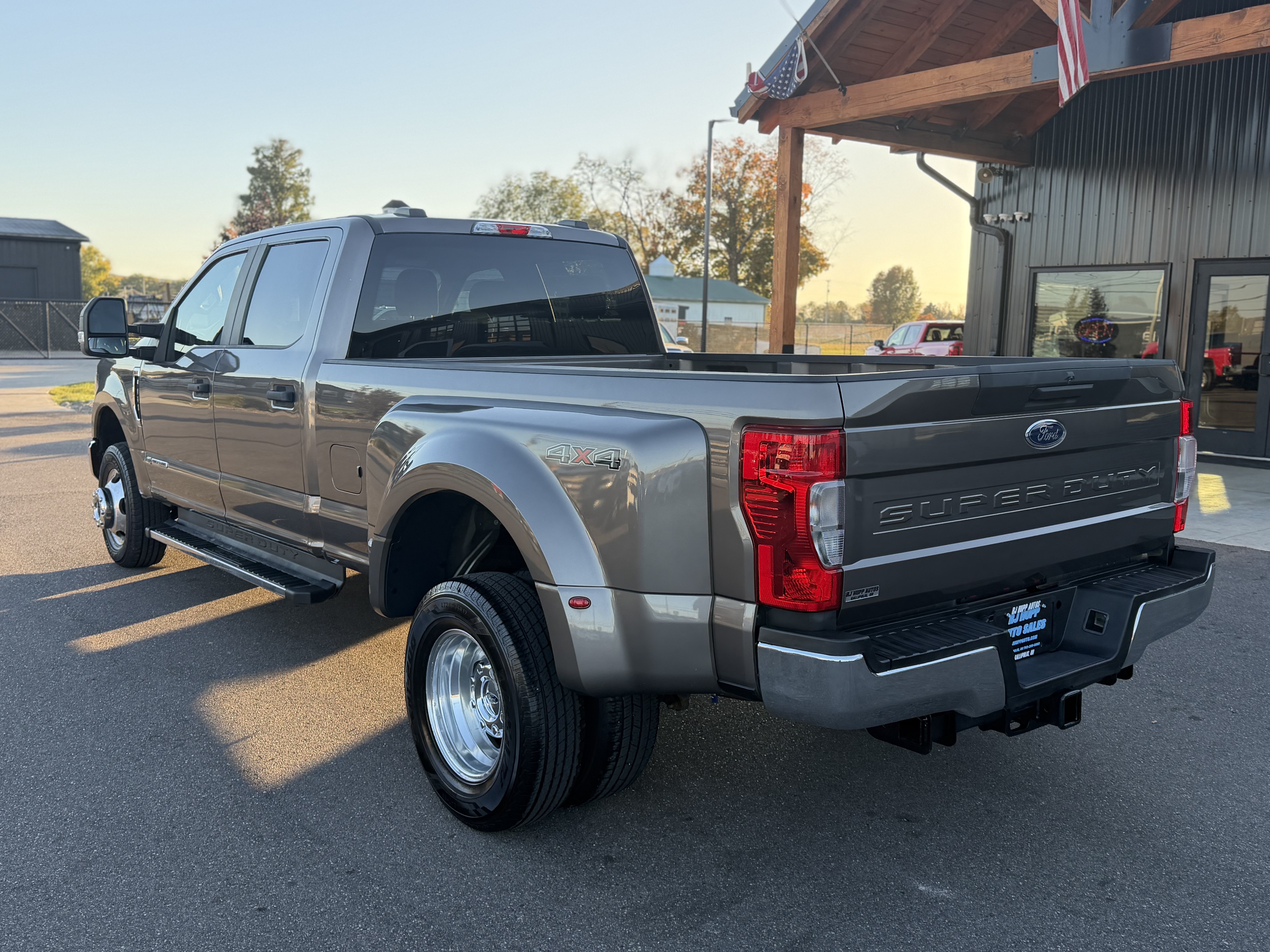 Used 2022 Ford F350 XL w/ STX Appearance Package AWD/4WD image 6