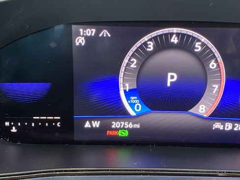 Used 2022 Volkswagen Taos SE image 5