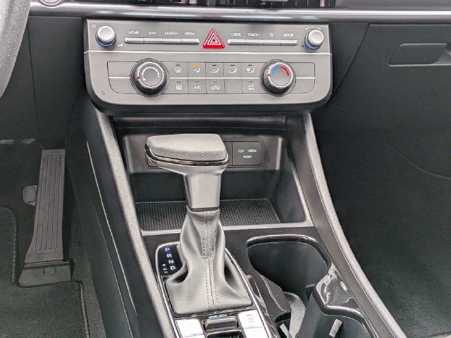 Certified 2026 Hyundai Tucson SE FWD image 21