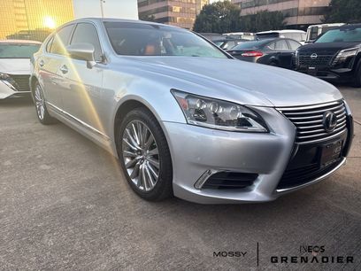 Used 2013 Lexus LS 460 w/ Ultra Luxury Pkg