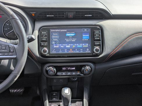 Certified 2021 Nissan Kicks SR FWD image 19