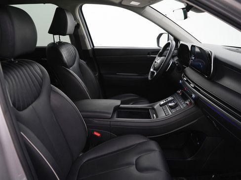 Used 2025 Hyundai Palisade Limited AWD/4WD image 12