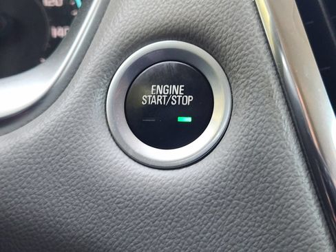 Used 2018 Chevrolet Traverse LT AWD/4WD image 23