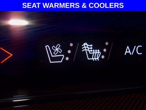 Used 2024 Chevrolet Traverse RS w/ LPO, Floor Liner Package image 8