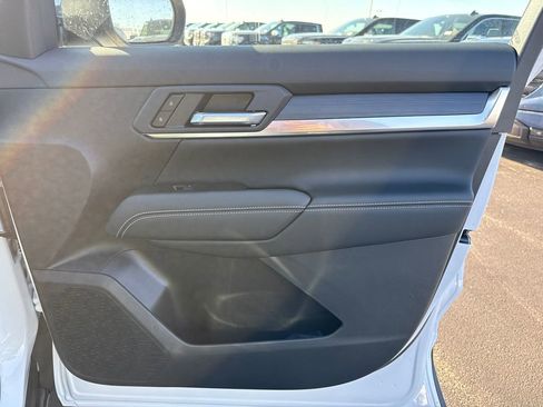 New 2026 GMC Terrain Elevation w/ Black Edition AWD/4WD image 36