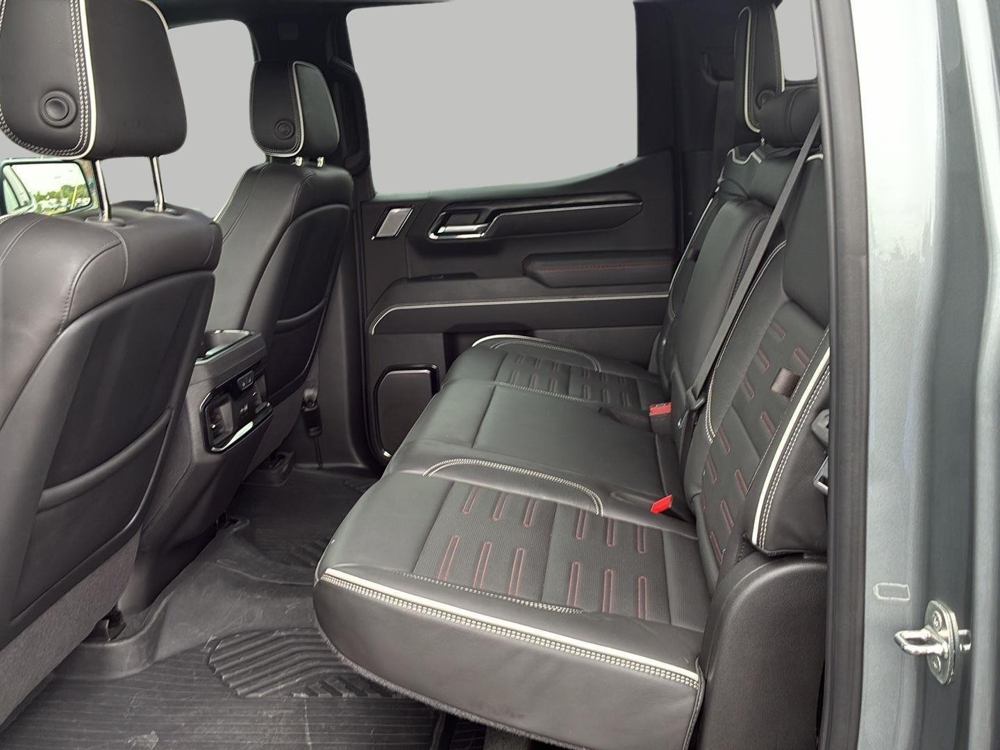 Certified 2024 GMC Sierra 1500 AT4X w/ AT4X AEV Edition AWD/4WD image 43