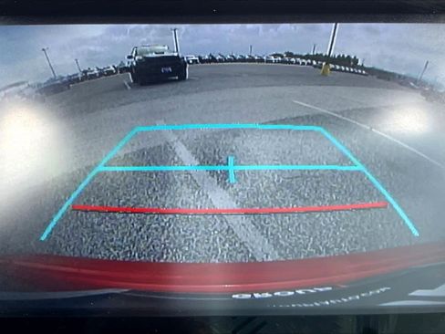 Used 2021 Toyota Corolla LE image 26