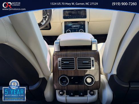 Used 2019 Land Rover Range Rover HSE AWD/4WD image 24