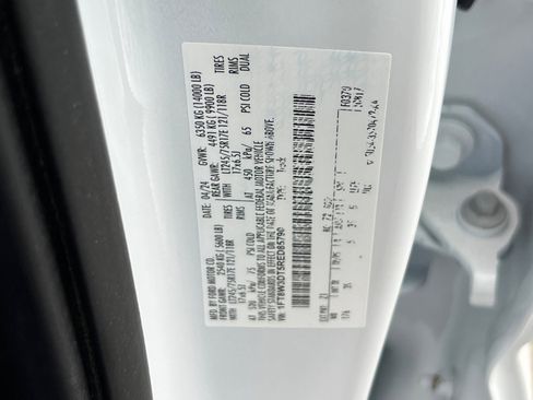 Certified 2024 Ford F350 XLT image 27