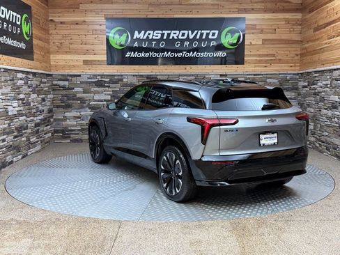 New 2025 Chevrolet Blazer EV RS image 7