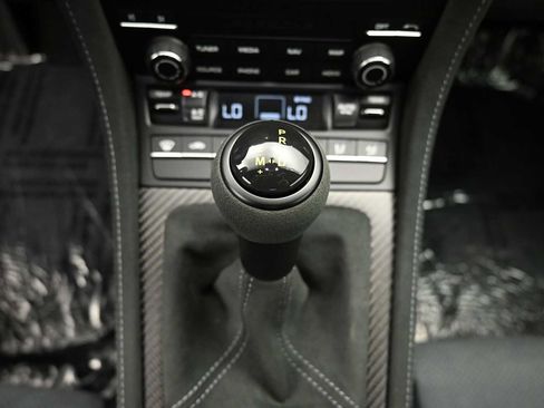 Certified 2025 Porsche 718 Boxster Spyder RS RWD image 10