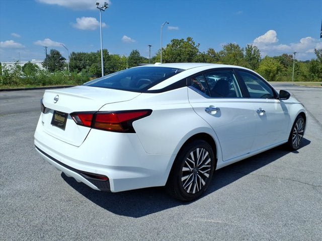 Used 2025 Nissan Altima 2.5 SV FWD image 5