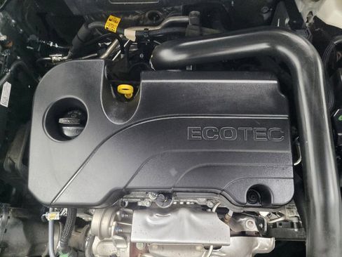 Used 2023 Chevrolet Equinox LT image 30