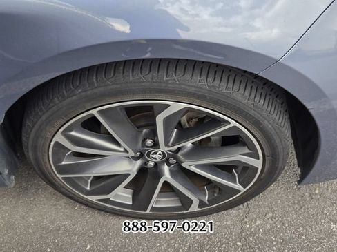 Used 2022 Toyota Corolla SE FWD image 5