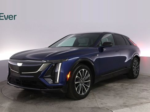 Used 2024 Cadillac Lyriq Sport w/ LPO, Floor Liner Package RWD image 2