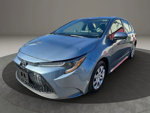 Used 2021 Toyota Corolla LE image 1