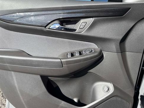 Used 2026 Chevrolet TrailBlazer LT w/ Convenience Package image 11