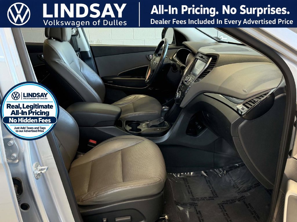 Used 2016 Hyundai Santa Fe SE w/ Option Group 03 AWD/4WD image 11