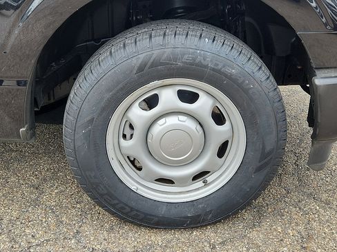 Certified 2022 Ford F150 XL RWD image 8