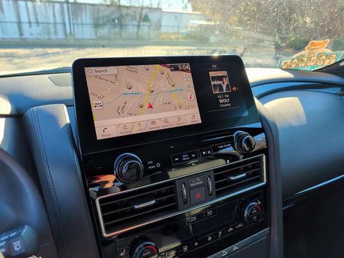 Used 2024 Nissan Armada SL w/ Midnight Edition Package image 24