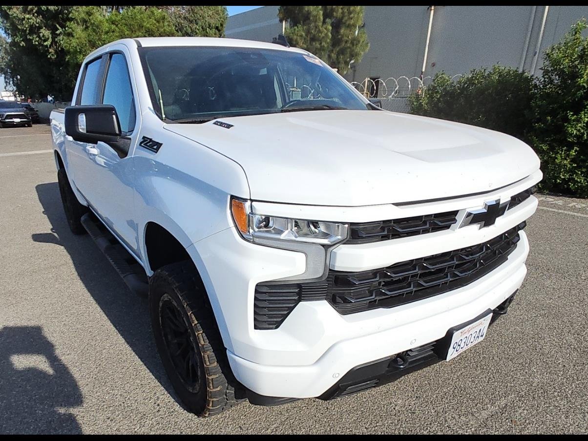 Used 2024 Chevrolet Silverado 1500 RST AWD/4WD image 14