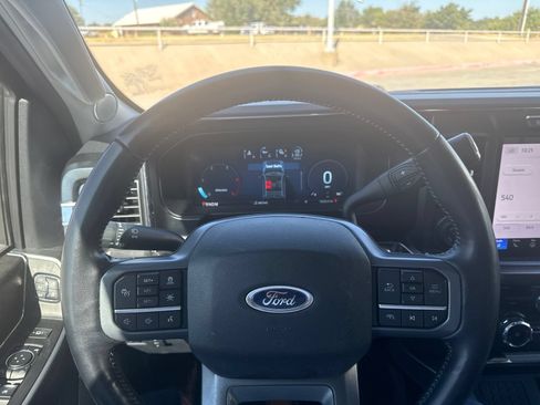 Used 2024 Ford F350 Lariat w/ Lariat Ultimate Package AWD/4WD image 12