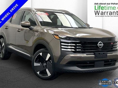 Certified 2025 Nissan Kicks SR image 1