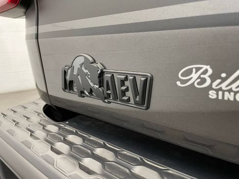 New 2026 Jeep Gladiator Rubicon AWD/4WD image 7
