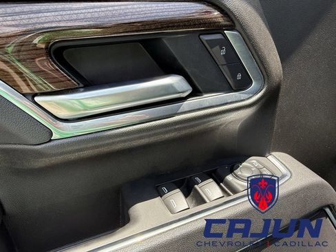 Used 2025 Chevrolet Silverado 2500 LT w/ Convenience Package AWD/4WD image 10