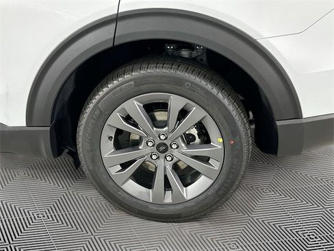 New 2026 Ford Explorer Active w/ Active Comfort Package image 16