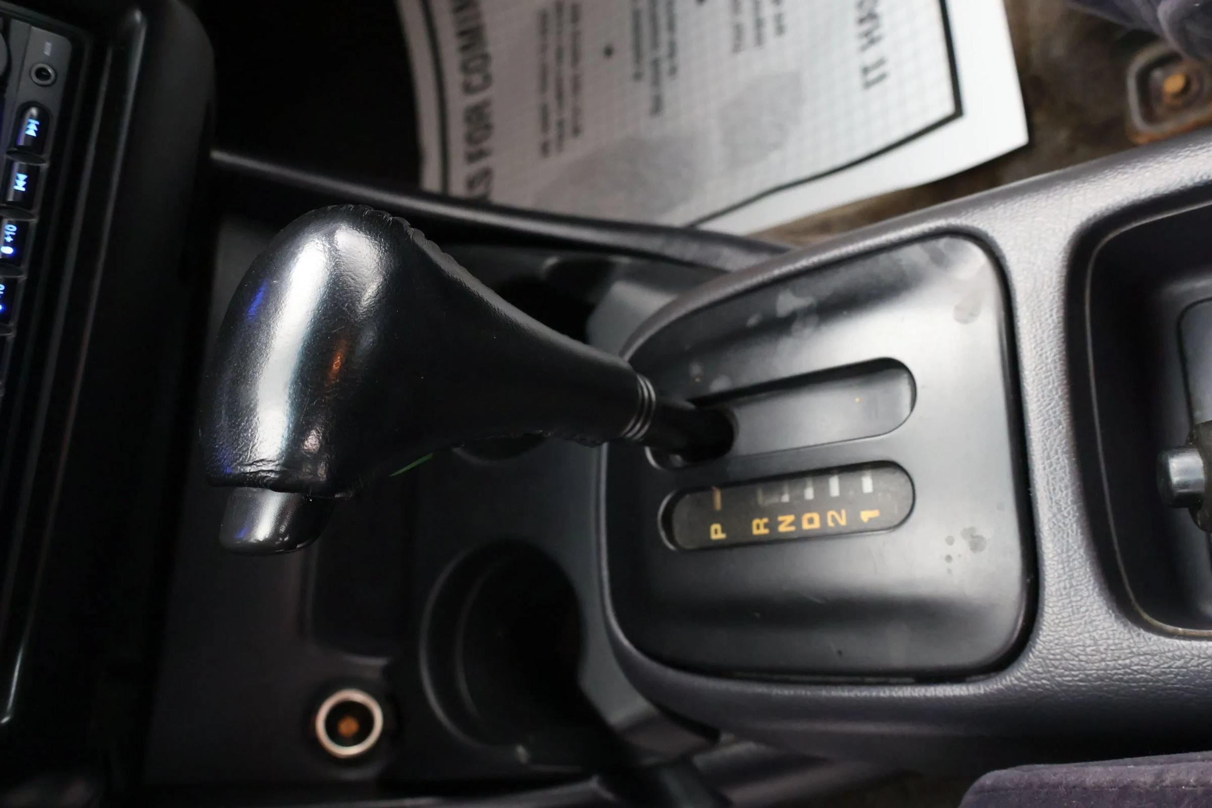 Used 2000 Ford Contour SE FWD image 28