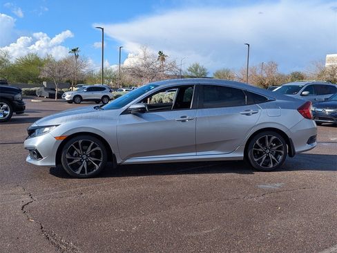 Used 2021 Honda Civic Sport image 4