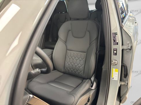 Used 2026 Volvo XC90 B6 Plus AWD/4WD image 40