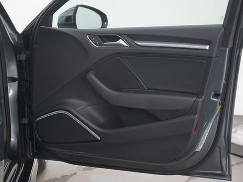 Used 2019 Audi A3 2.0T Premium Plus w/ Premium Plus Package image 9