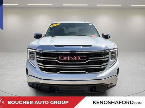 Used 2026 GMC Sierra 1500 SLT AWD/4WD image 2