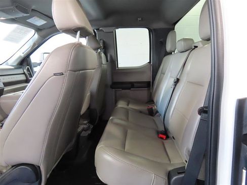 Used 2021 Ford F350 XL w/ Power Equipment Group image 27