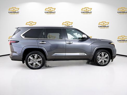 Used 2024 Toyota Sequoia Capstone AWD/4WD image 8