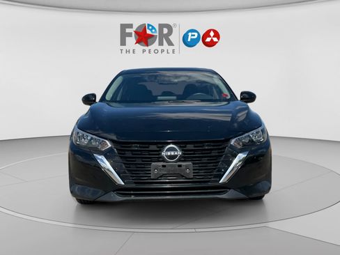 Used 2024 Nissan Sentra SV FWD image 8