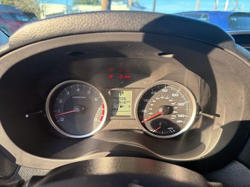 Used 2014 Subaru Crosstrek 2.0i Premium image 27