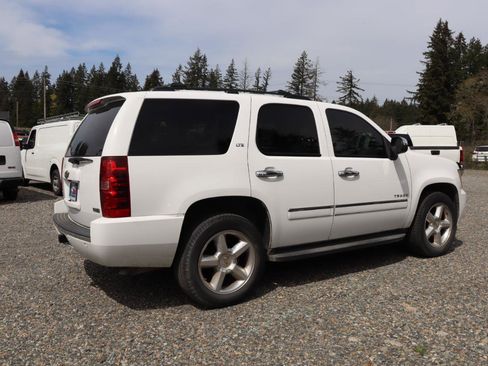 Used 2010 Chevrolet Tahoe LTZ image 4