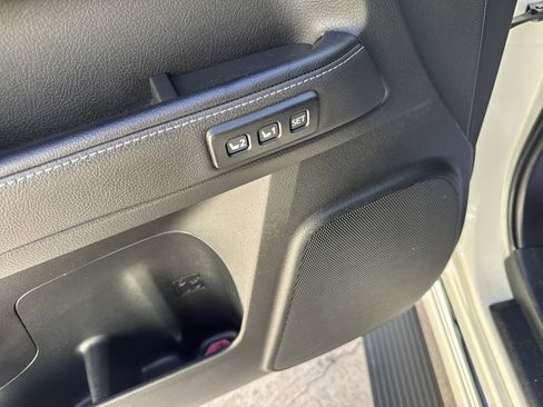 Used 2023 Toyota 4Runner Limited image 23