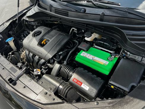 Used 2022 Kia Soul LX w/ Technology Package FWD image 32